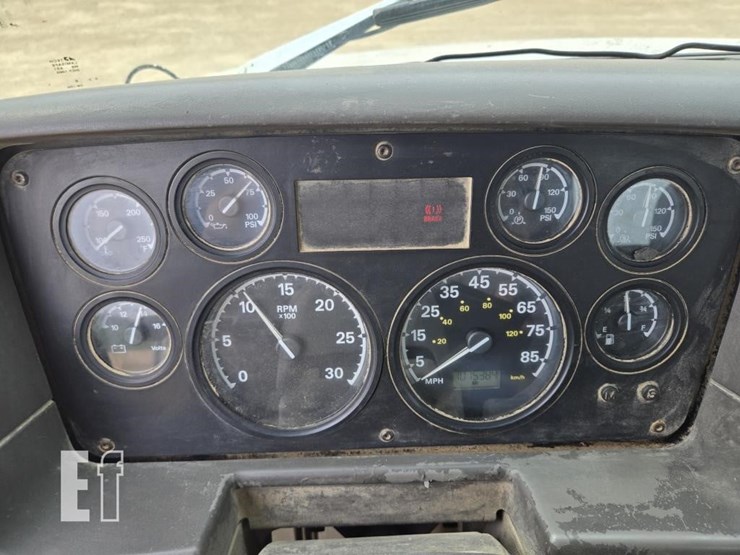 2007-sterling-at9500-image-27