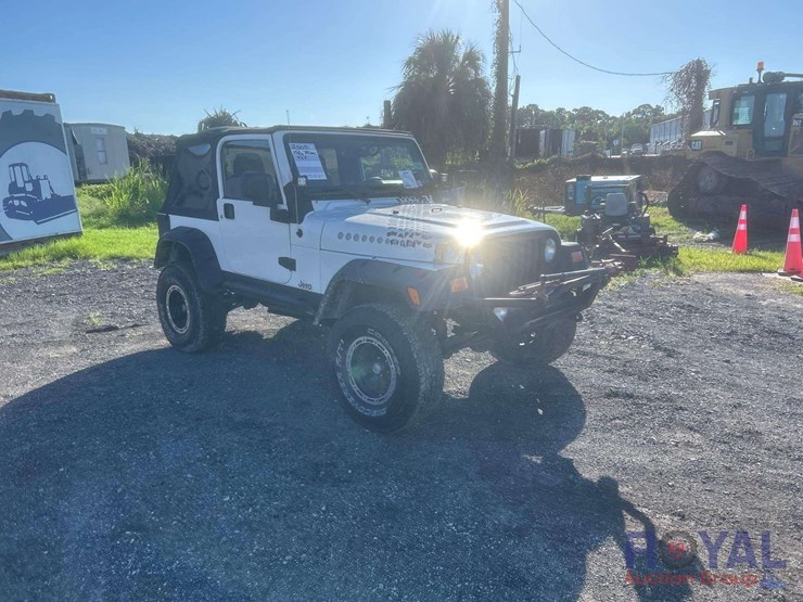 2005-jeep-wrangler-image-2