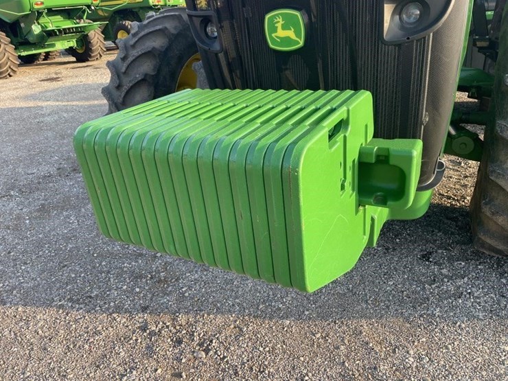 2011-john-deere-8310r-image-17