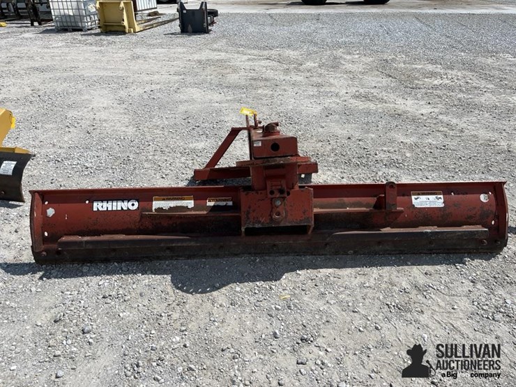rhino-900-image-8