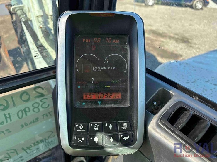 2016-bobcat-e85-image-24