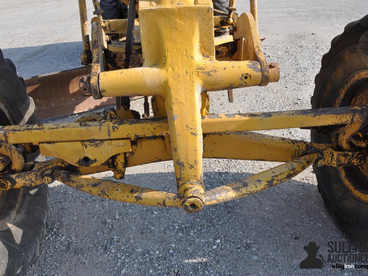 caterpillar-112-image-12
