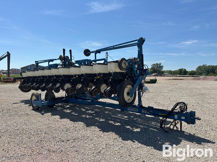 kinze-3600-image-3