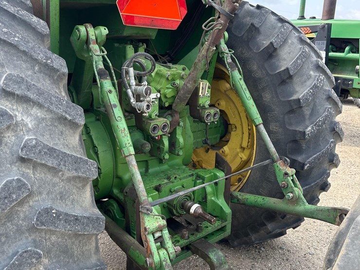 john-deere-4030-image-9