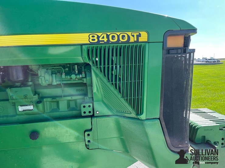 john-deere-8400t-image-16