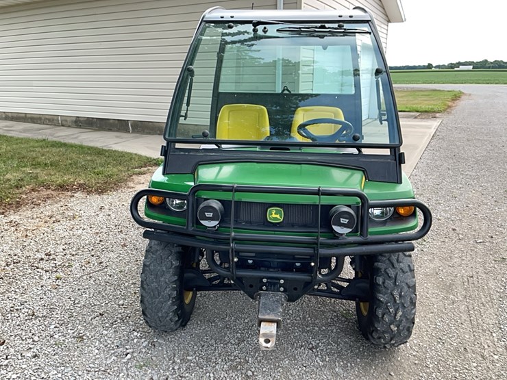 john-deere-gator-image-3