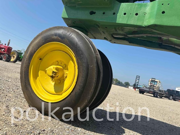 john-deere-730-image-30