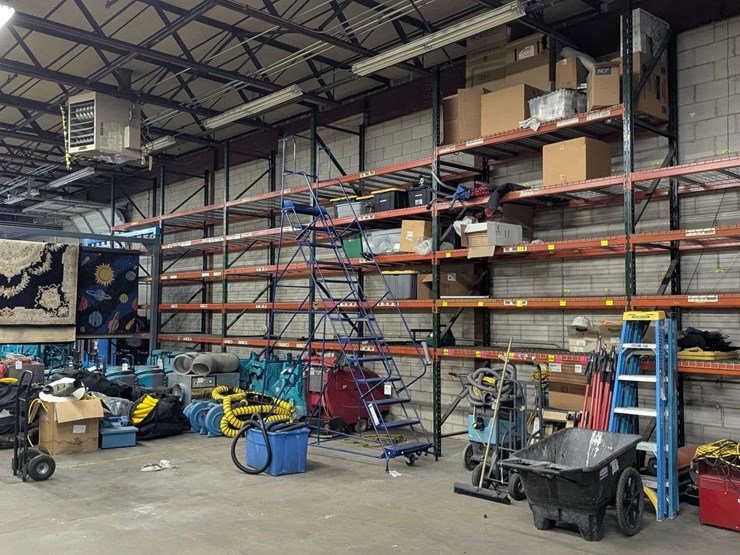 extra-large-lot---(10)-sections-heavy-duty-pallet-racking-16-ft-tall-with-8-ft-sections-image-4