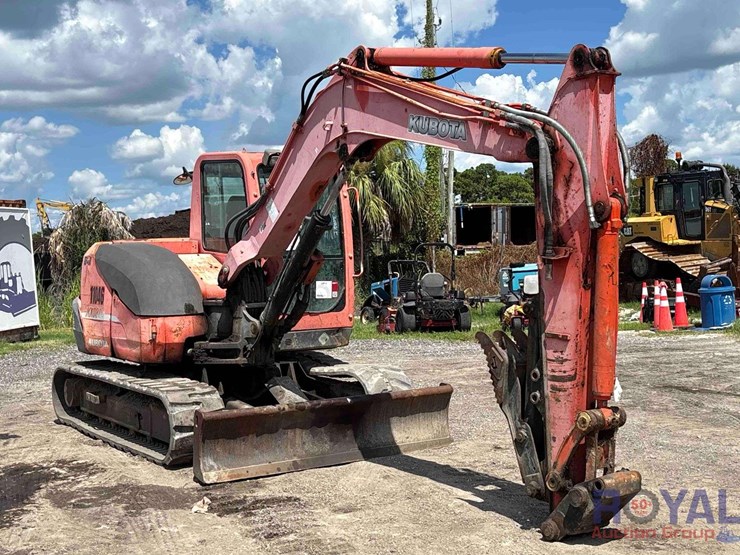 kubota-kx080-3-image-2