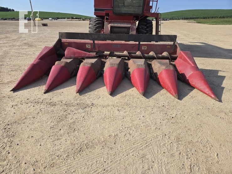 case-ih-1063-image-9