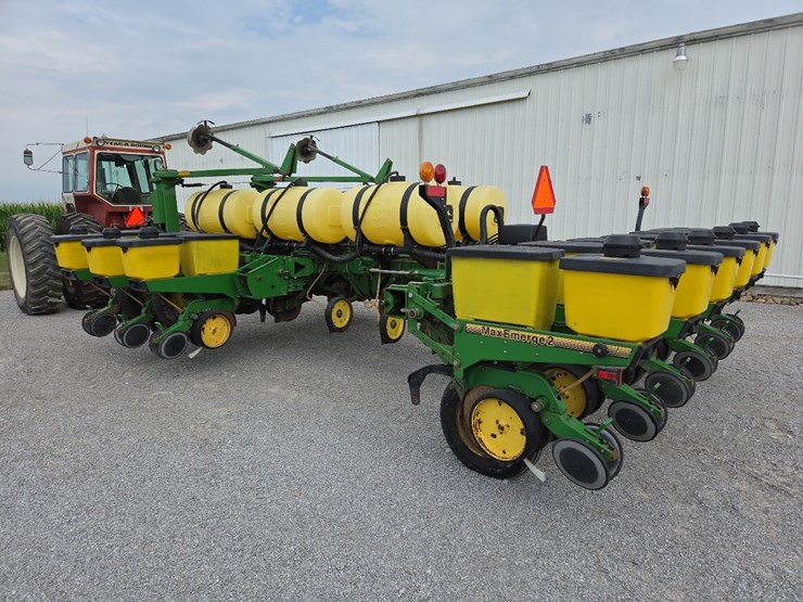 john-deere-7200-image-18
