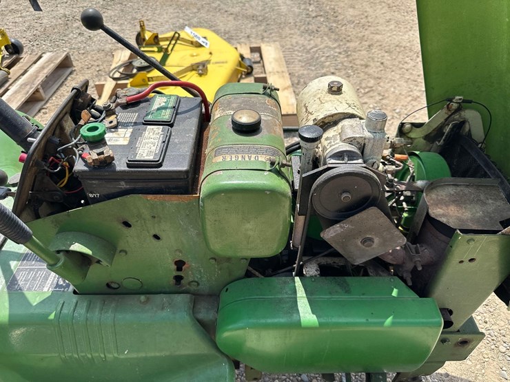 john-deere-112-image-4