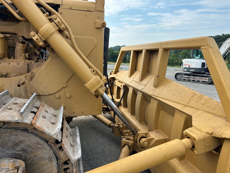 caterpillar-d7e-image-22