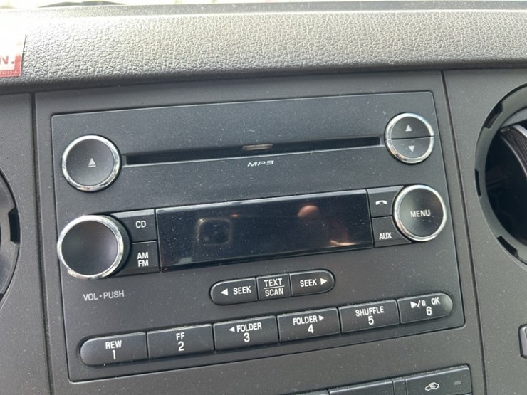2016-ford-f350-sd-image-19