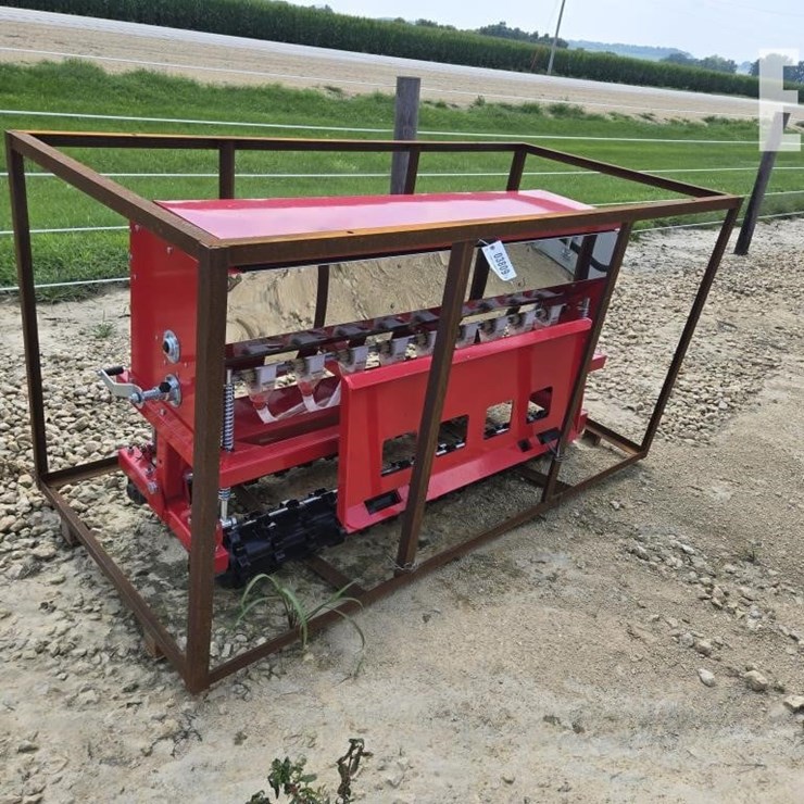 NEW AGT SKID STEER & 3PT STSD10 SEEDER