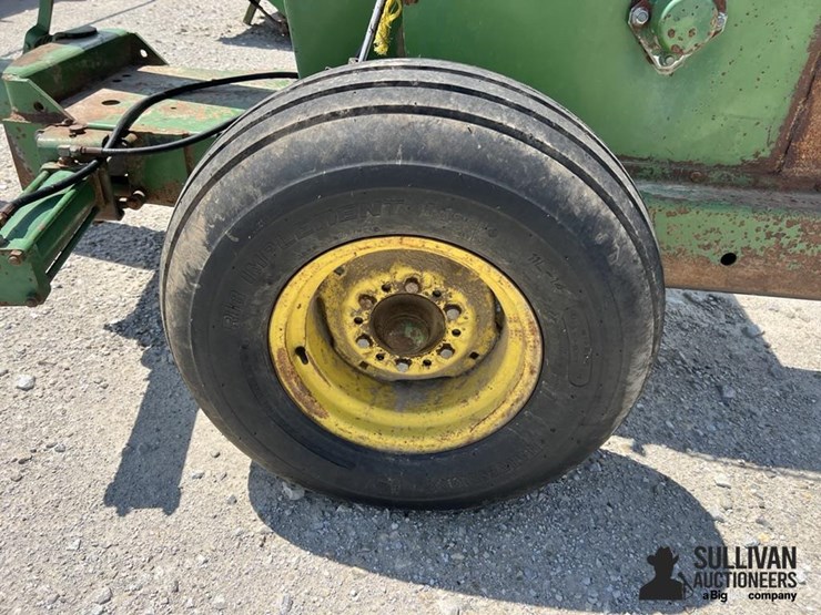 john-deere-3960-image-9