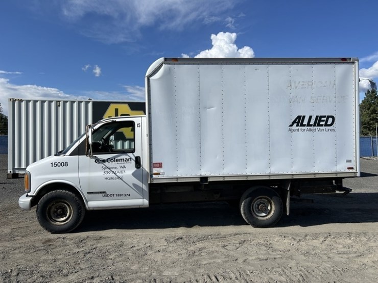 1998-gmc-3500-image-2