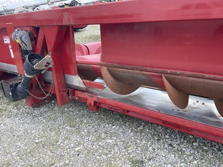 2013-case-ih-3408-image-23