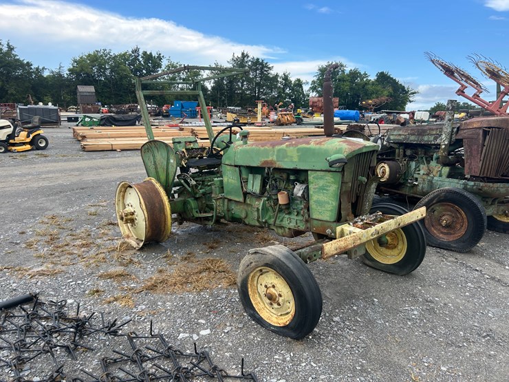 john-deere-1010-image-2