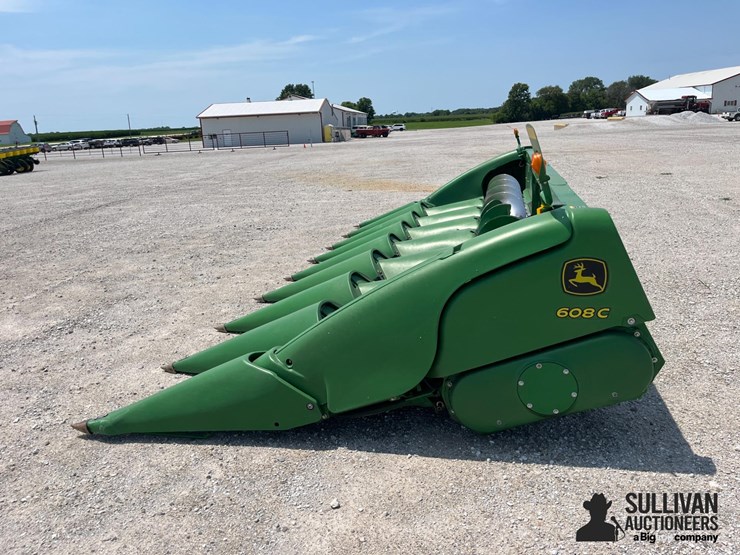 2012-john-deere-608c-image-8