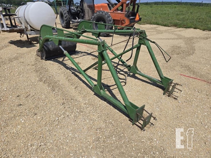 john-deere-b-image-6