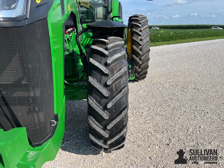 2023-john-deere-8r-250-image-9