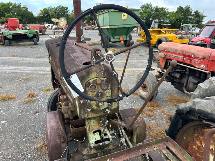 john-deere-60-image-8