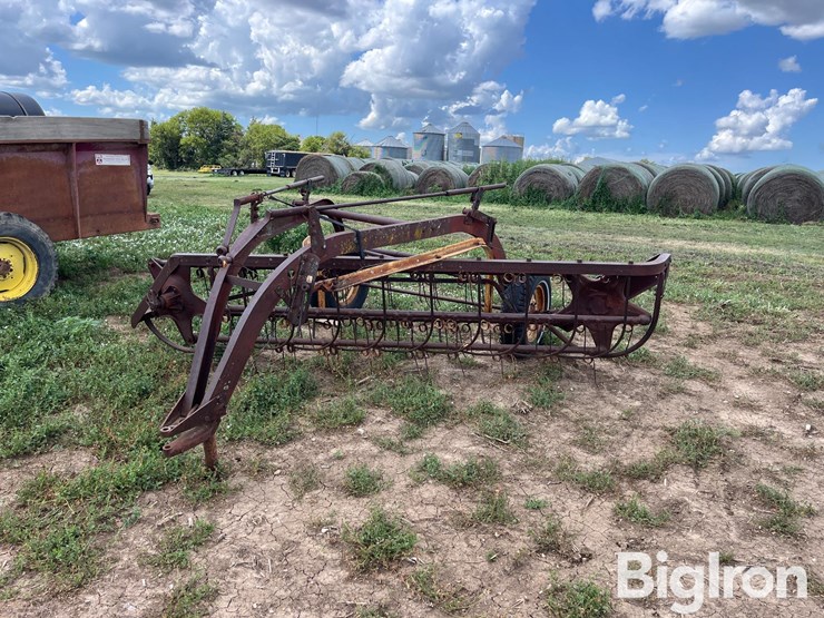 new-holland-55-image-1