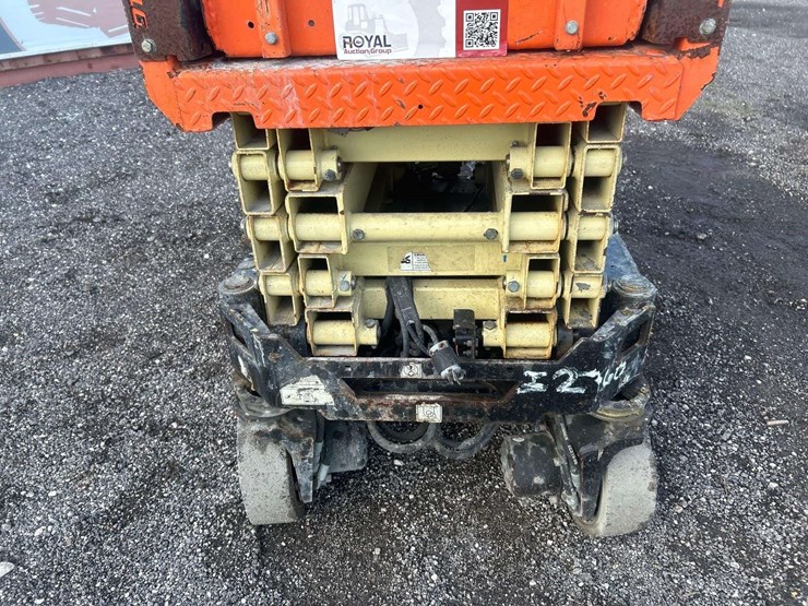 2018-jlg-1932r-image-7