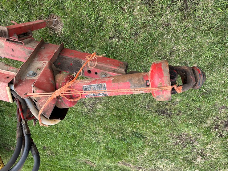 new-holland-790-image-13