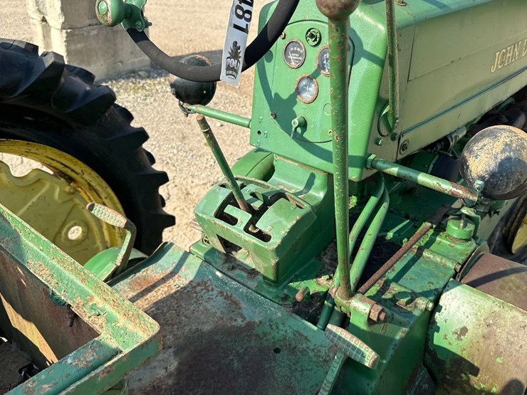 john-deere-60-image-9