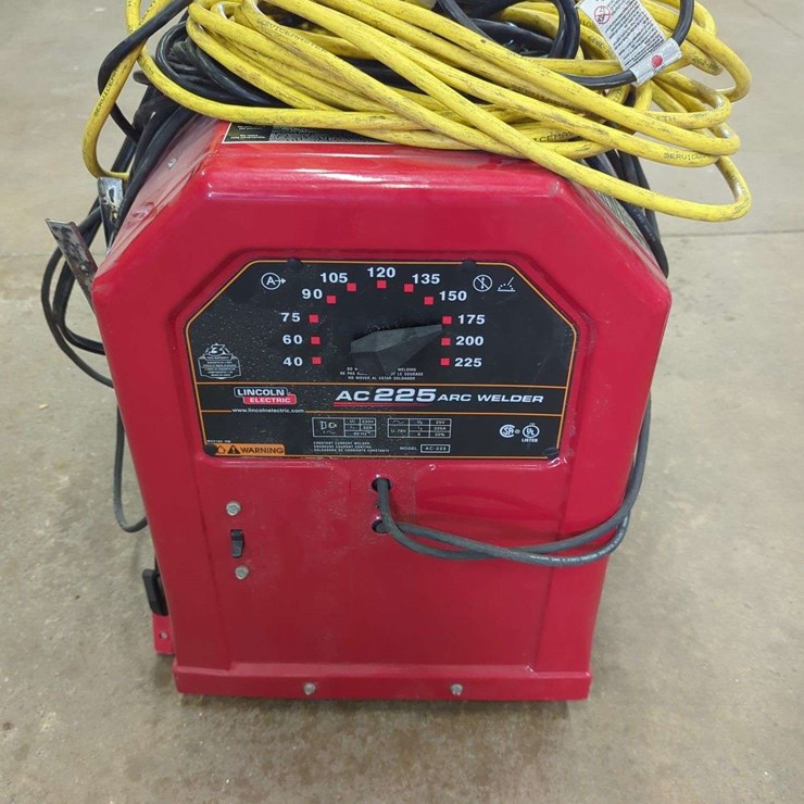 Lincoln Electric AC 225 Arc Welder