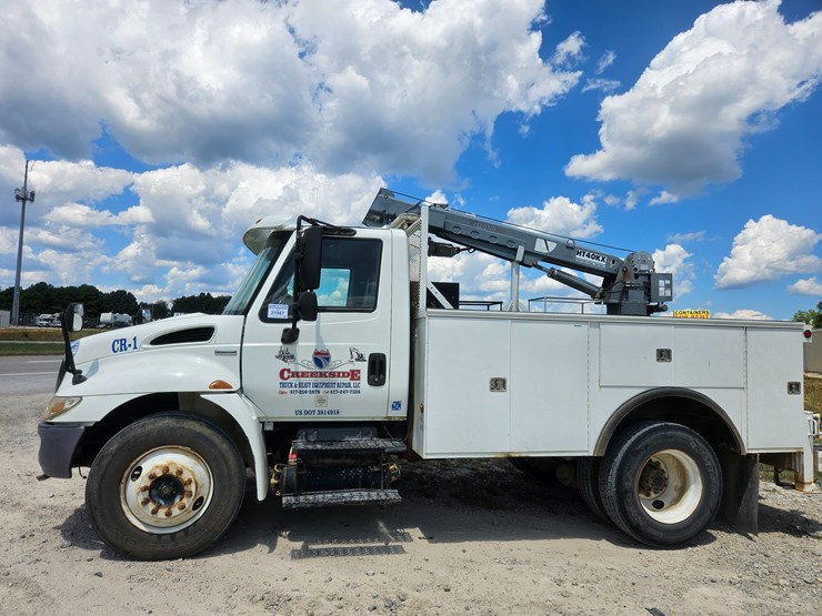 2008-international-durastar-4300-image-5
