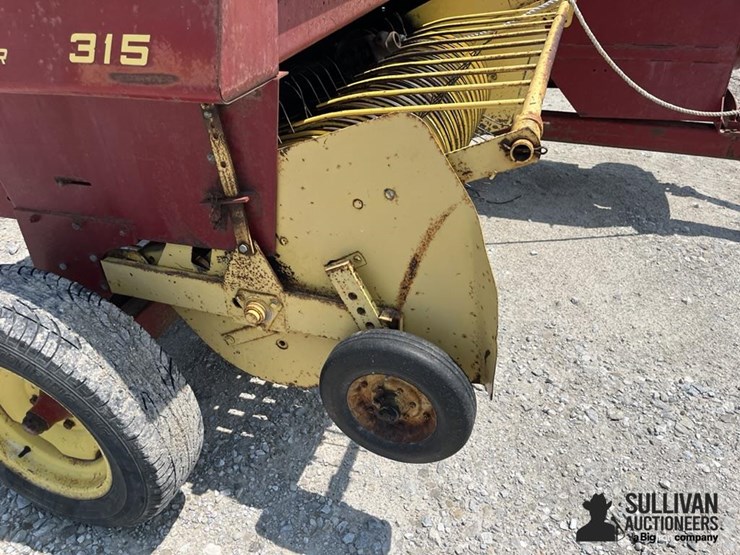 new-holland-315-image-19