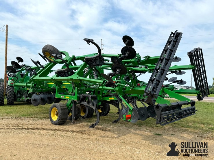 2015-john-deere-2730-image-5