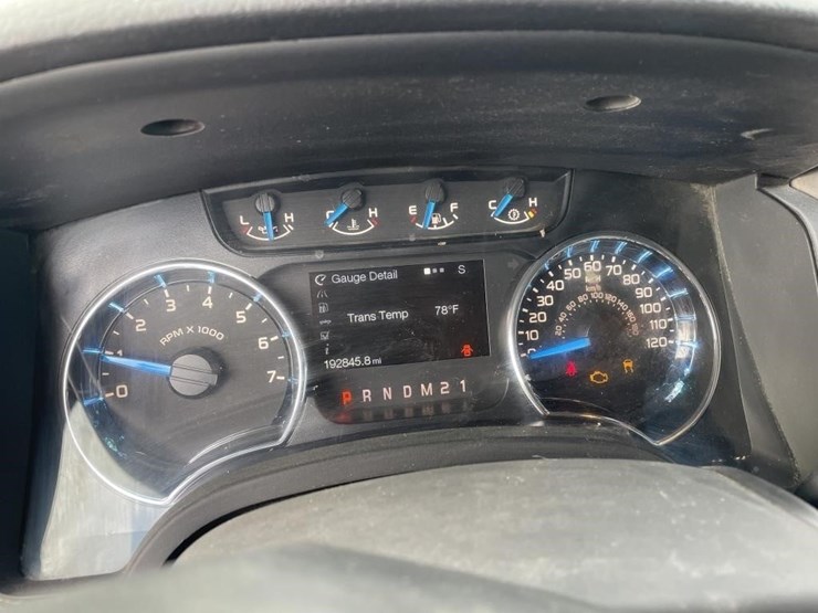 2013-ford-f150-xlt-image-13