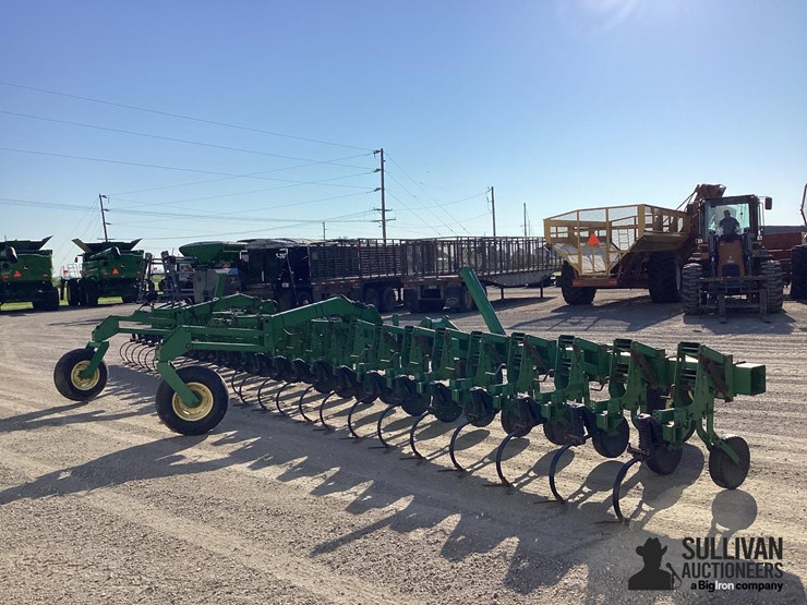 john-deere-856-image-5