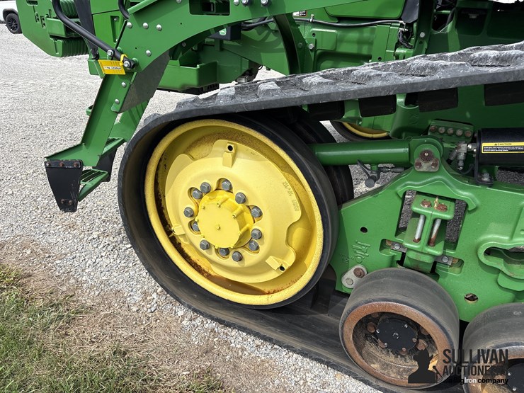 2011-john-deere-8335rt-image-11