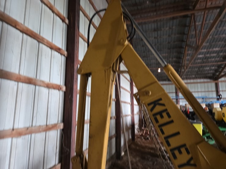 kelley-b70-3pt-backhoe-image-10