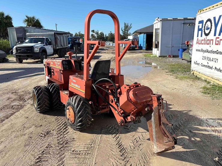 ditch-witch-350sx-image-7
