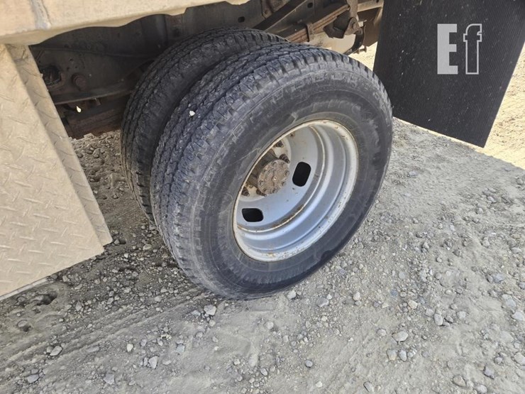 2011-ford-f350-image-5