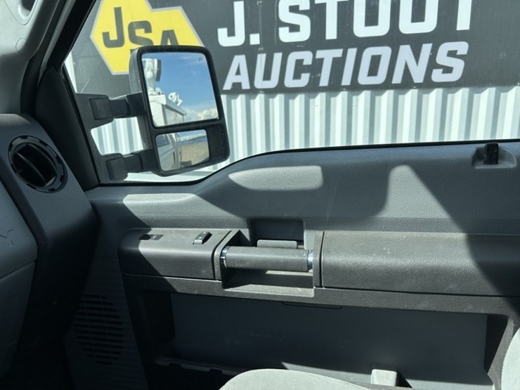 2015-ford-f350-sd-image-17