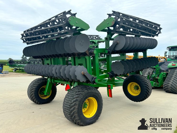2021-john-deere-2680h-image-4