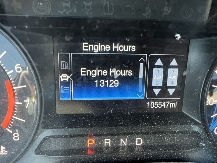 2018-ford-explorer-image-25