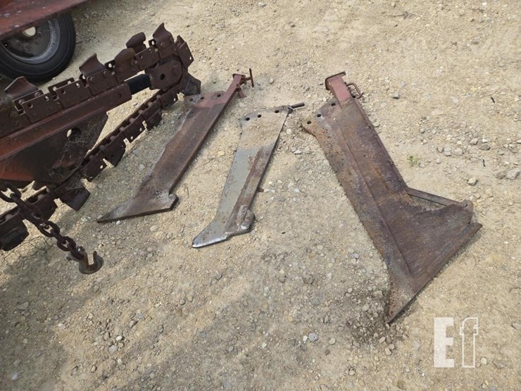 ditch-witch-5110-image-22