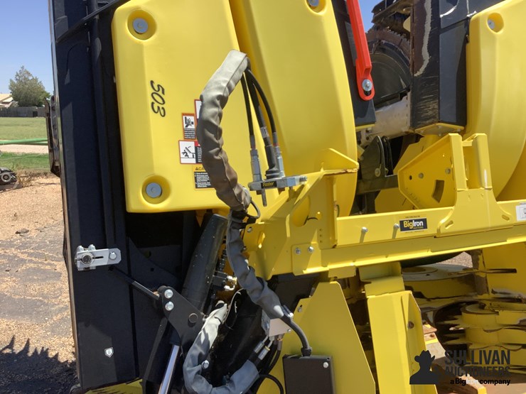 2023-john-deere-772-image-11