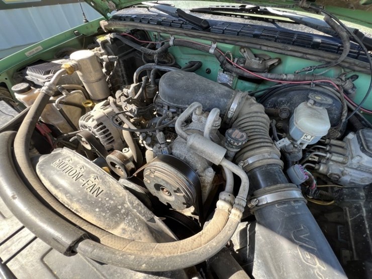1998-chevrolet-s10-image-12