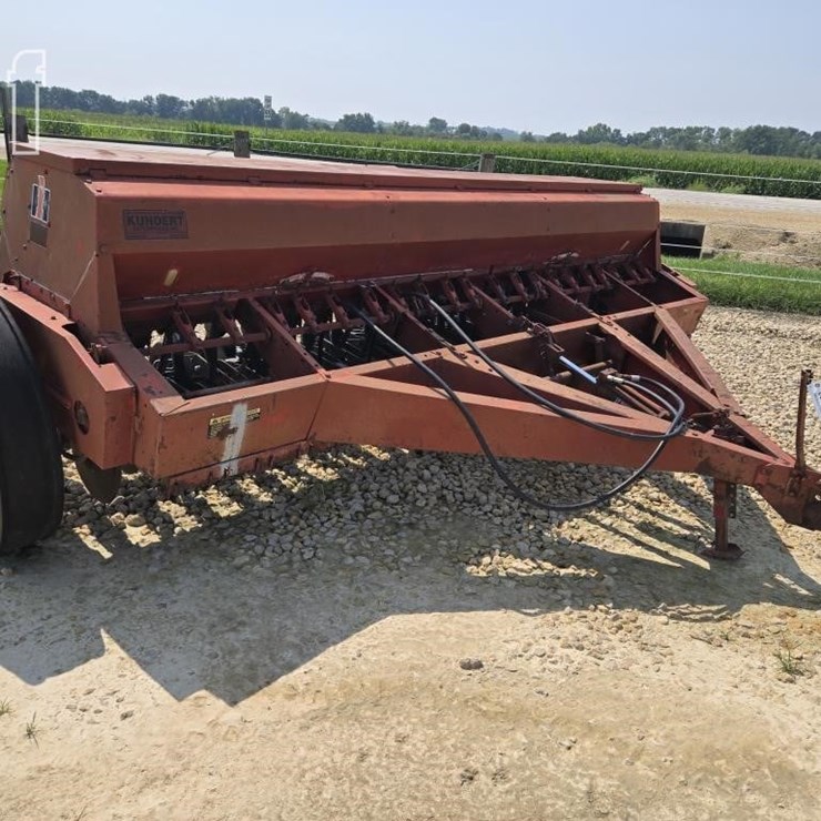 INTERNATIONAL 5100