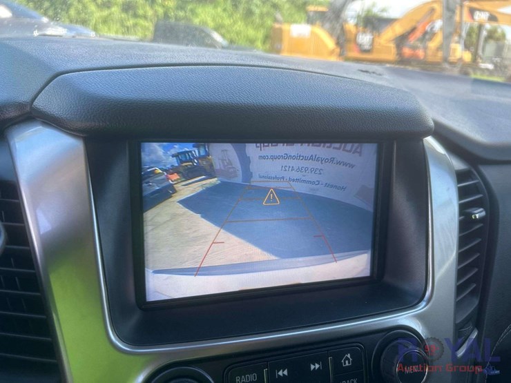 2019-chevrolet-tahoe-image-17