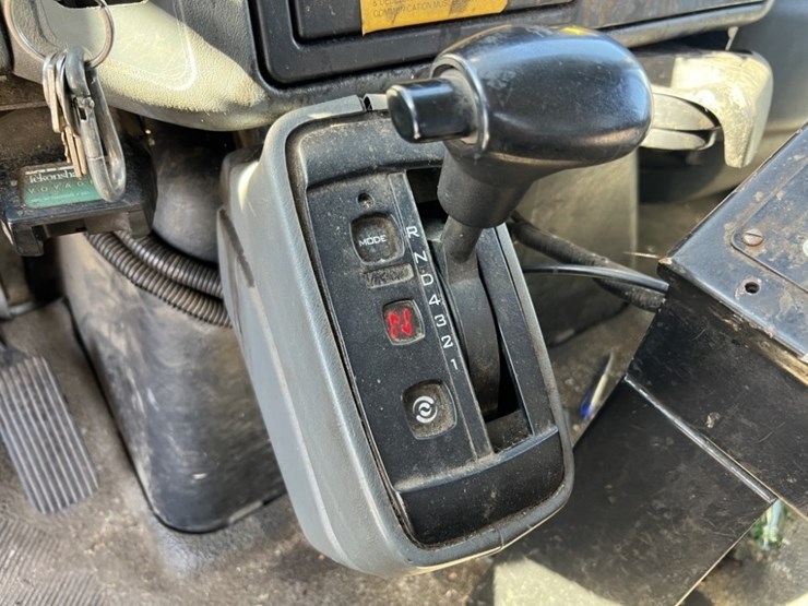 2003-international-durastar-4400-image-34